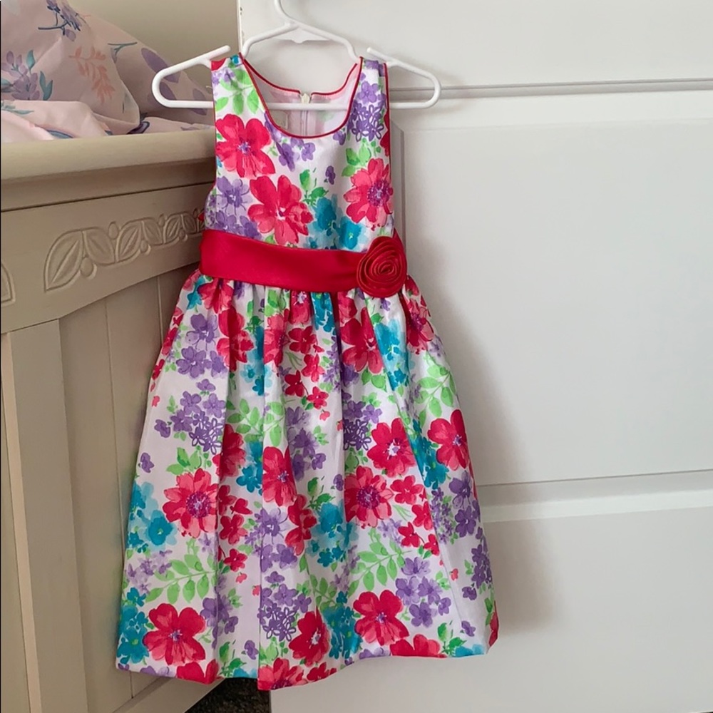 White and pink flowered dress
